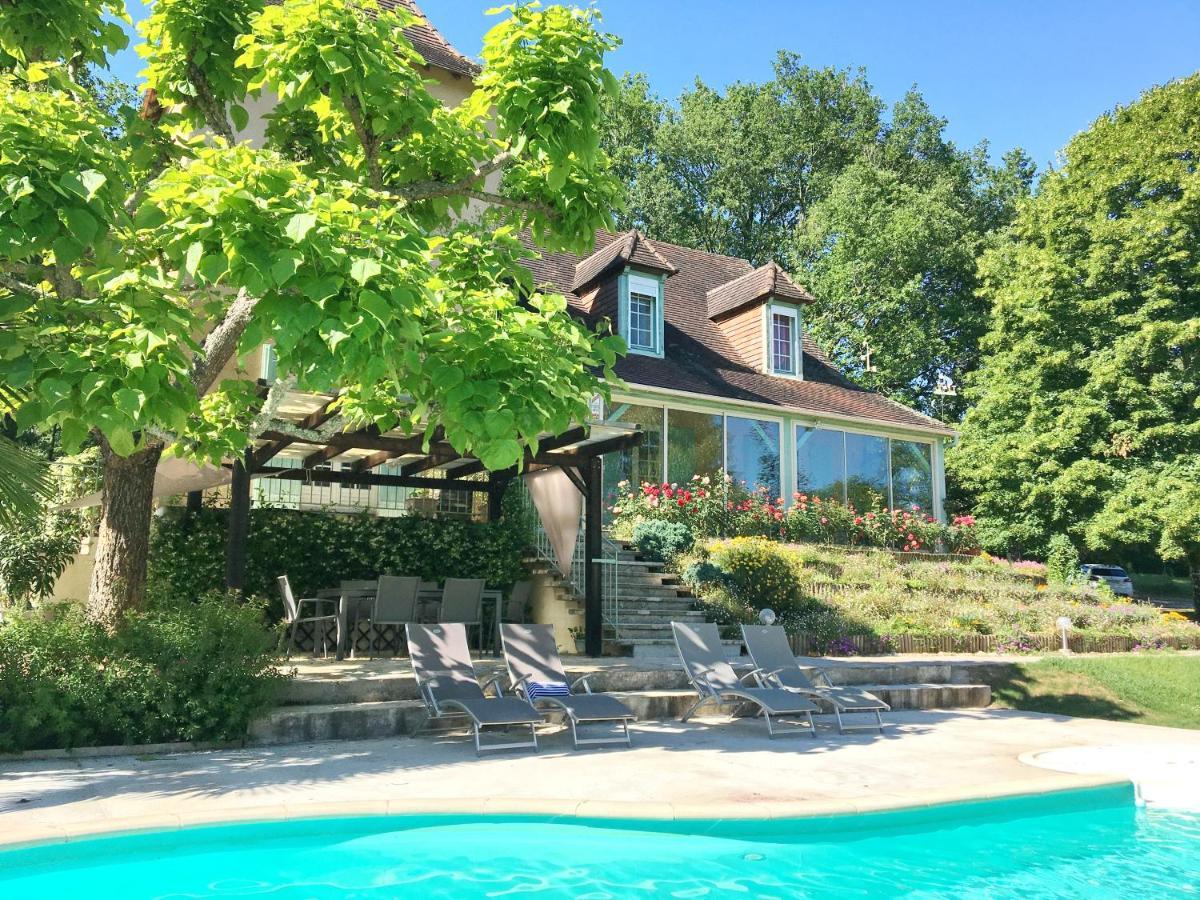 Les Feuillantines Perigord Noir Bed & Breakfast Saint-Cyprien  Exterior photo