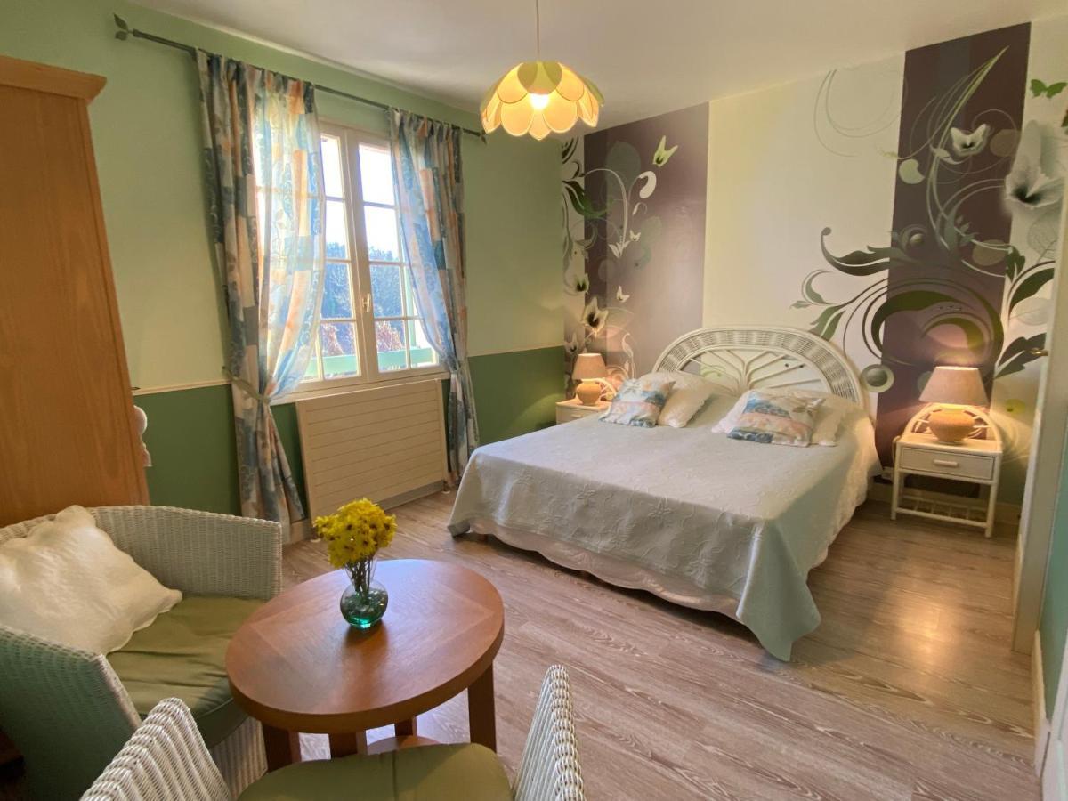 Les Feuillantines Perigord Noir Bed & Breakfast Saint-Cyprien  Exterior photo