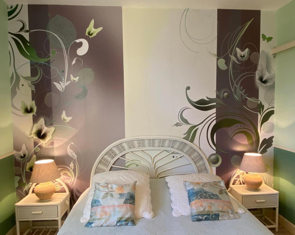 Les Feuillantines Perigord Noir Bed & Breakfast Saint-Cyprien  Exterior photo