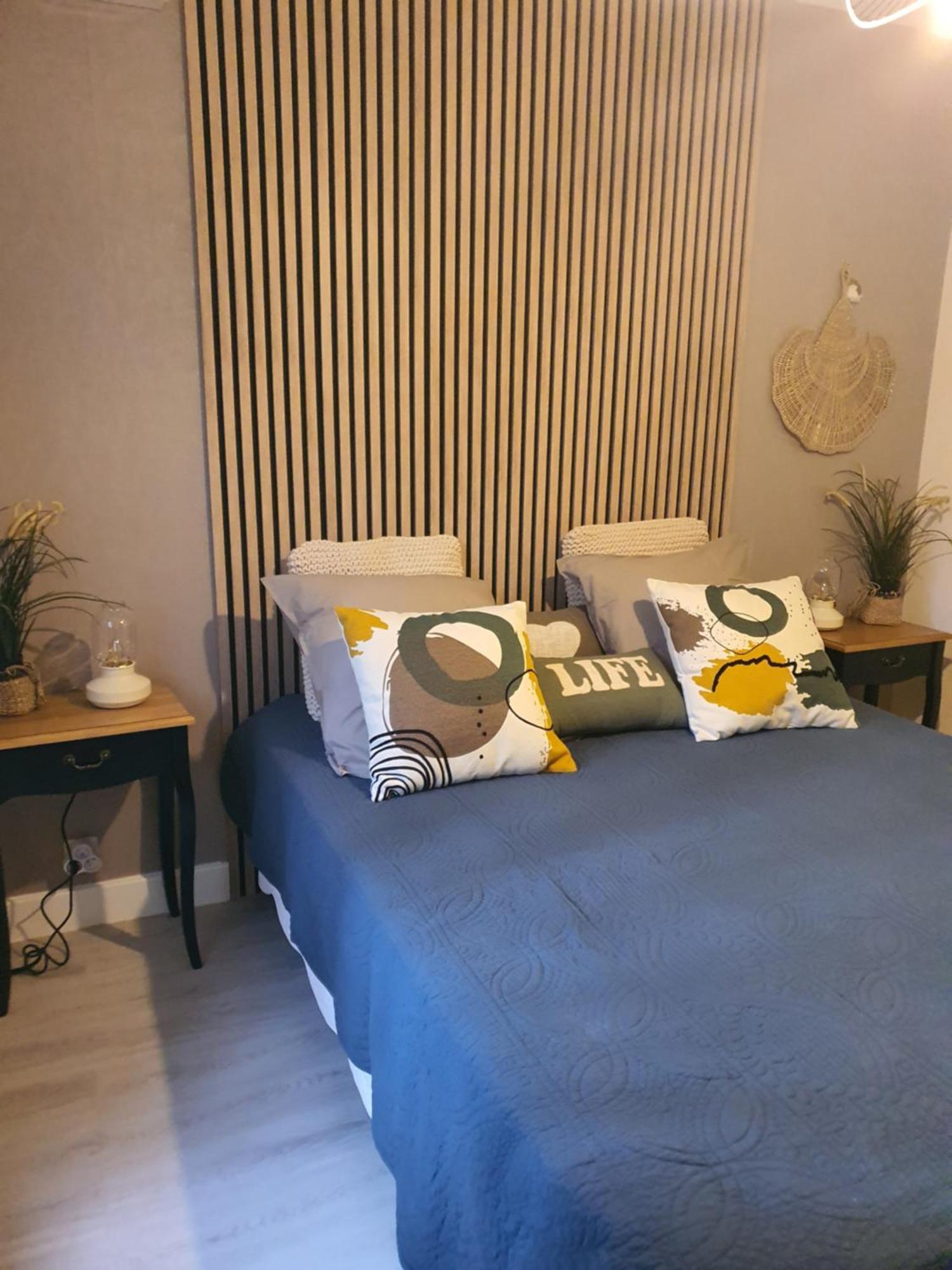 Les Feuillantines Perigord Noir Bed & Breakfast Saint-Cyprien  Exterior photo
