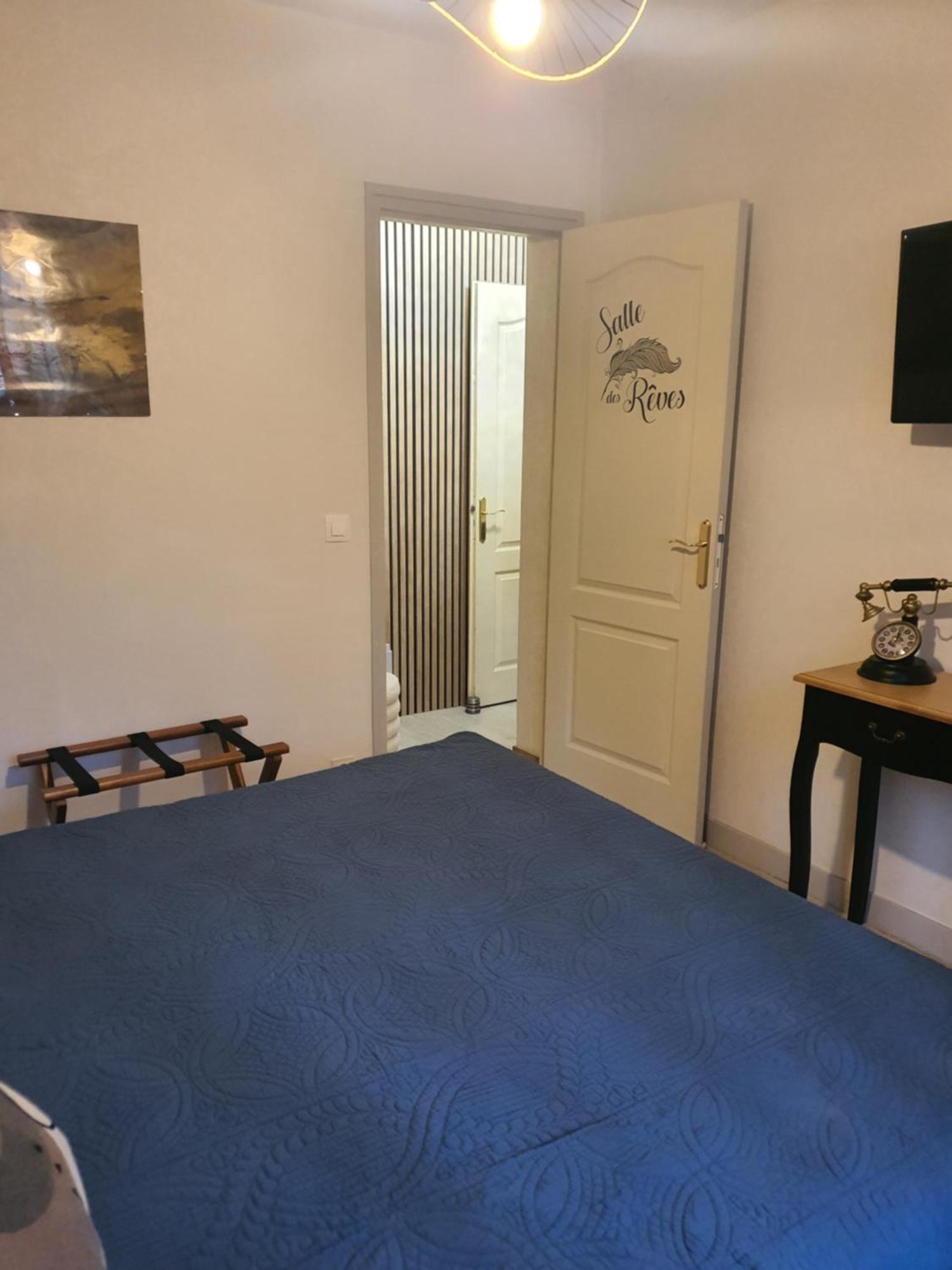 Les Feuillantines Perigord Noir Bed & Breakfast Saint-Cyprien  Exterior photo